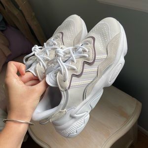 Women’s Adidas Originals Ozweego Sneakers